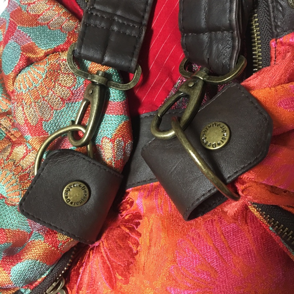 ✌🏽 Desigual - Multi-pocketed crossbody bag - Picture 8 of 13